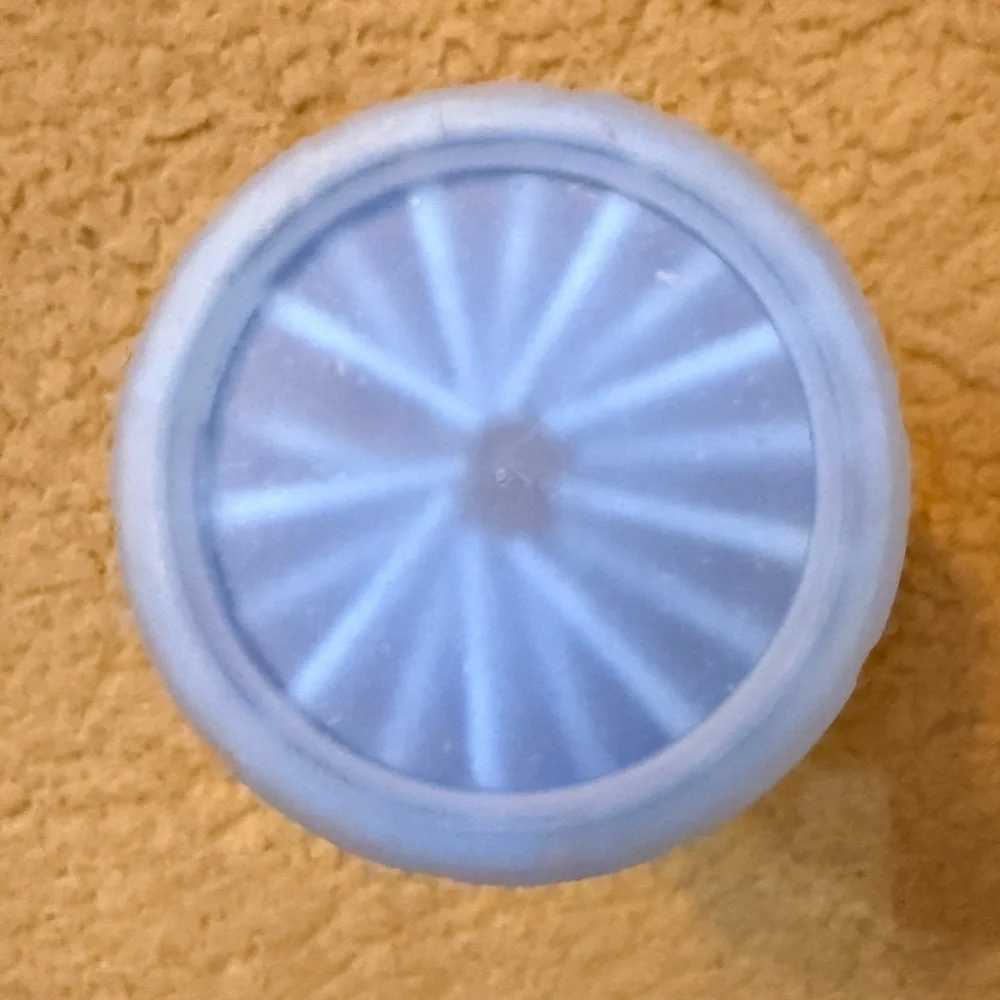 Dog‎ Paw Cleaner